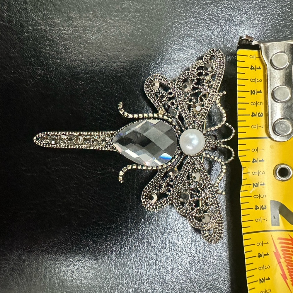 Filigree Dragonfly Brooch with Clear Crystal and Faux Pearl Accent - Picture 2 of 4